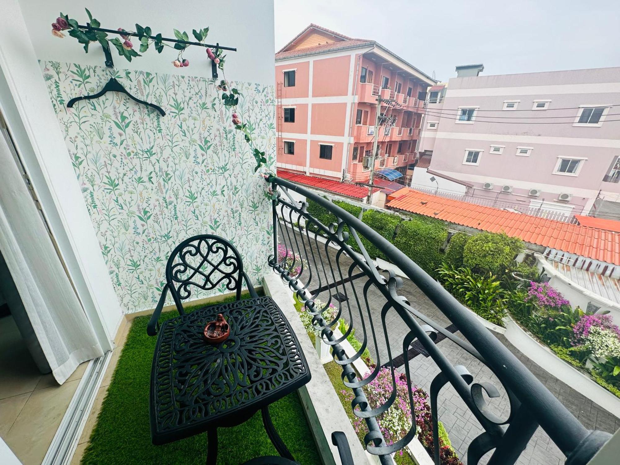 Center Luxurious Garden 2 * Pattaya